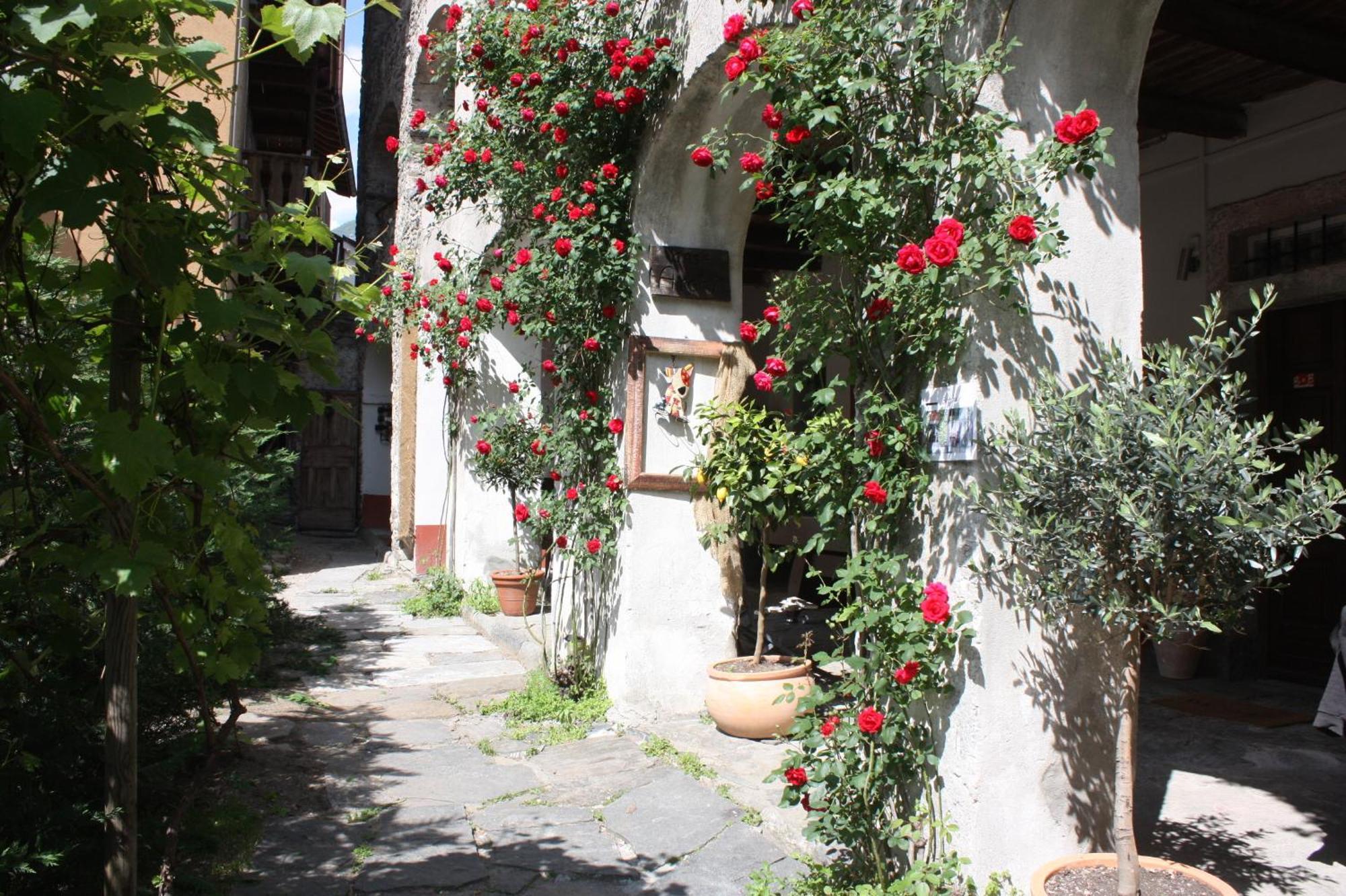 Affittacamere Casa Archi Losone Exterior photo