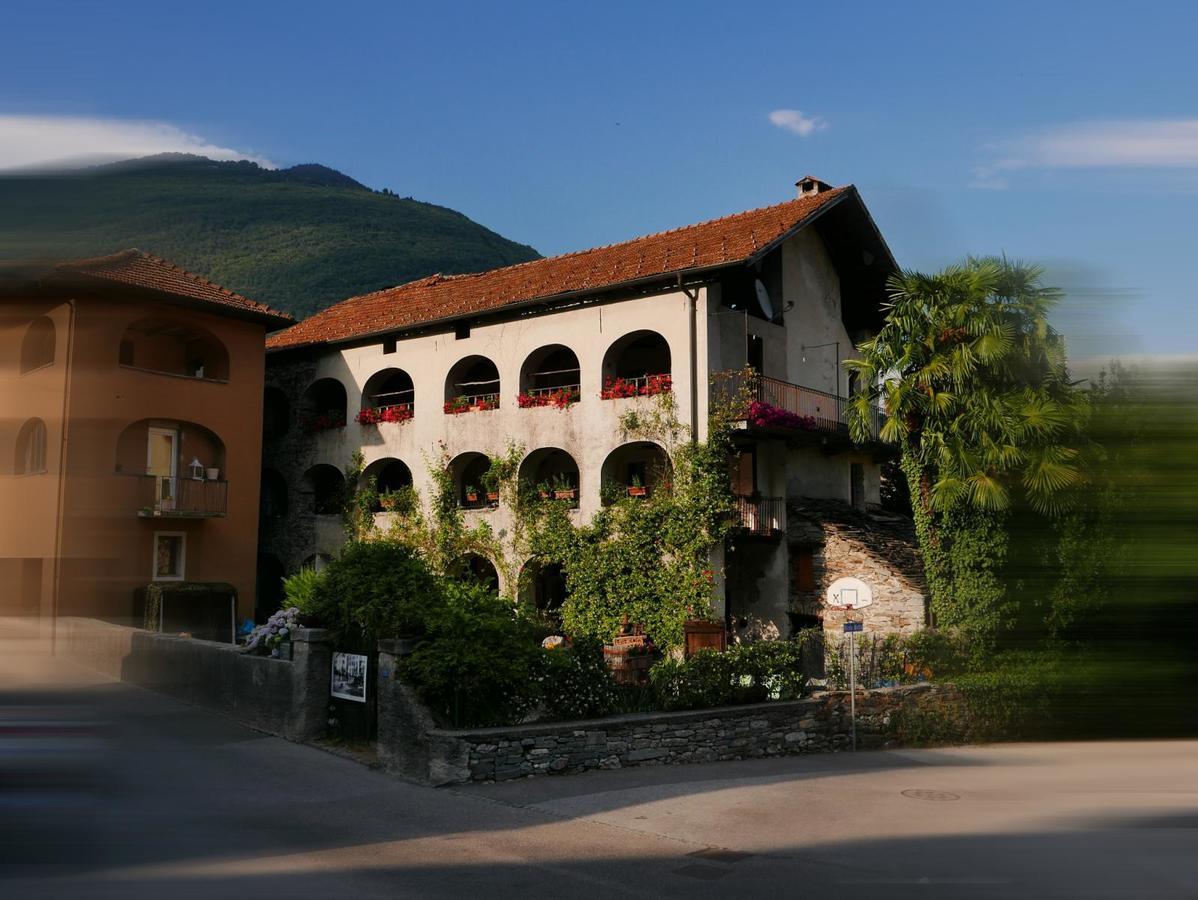Affittacamere Casa Archi Losone Exterior photo